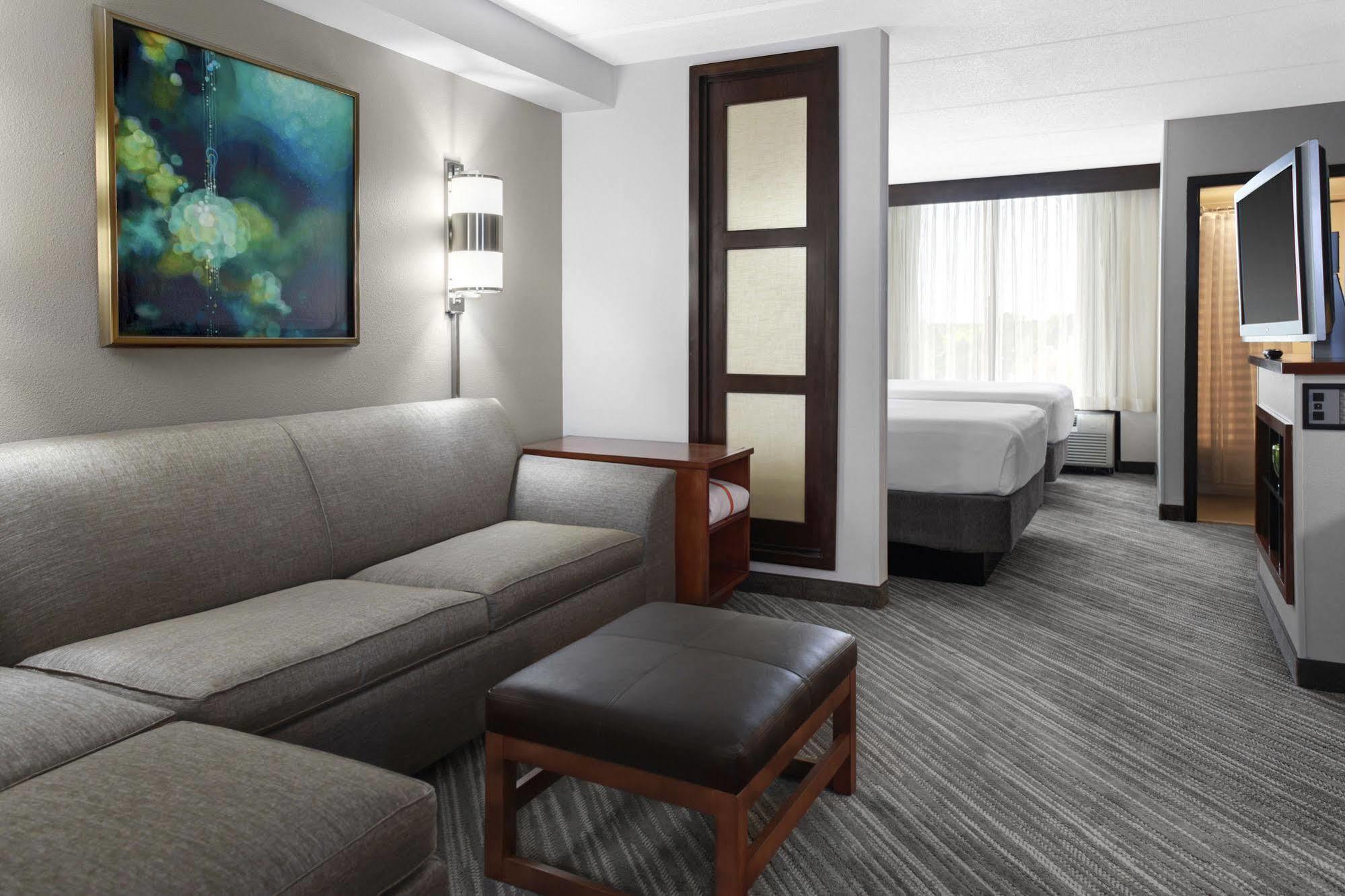 אורורה Hyatt Place Denver Airport מראה חיצוני תמונה